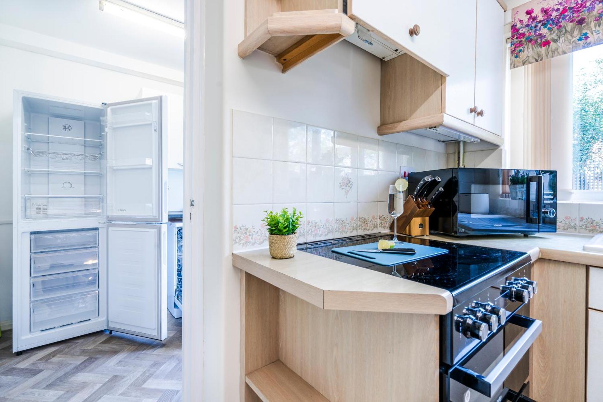 Leicester Oadby 4 Bed Home, 8 Guests, Park 5 Cars 외부 사진