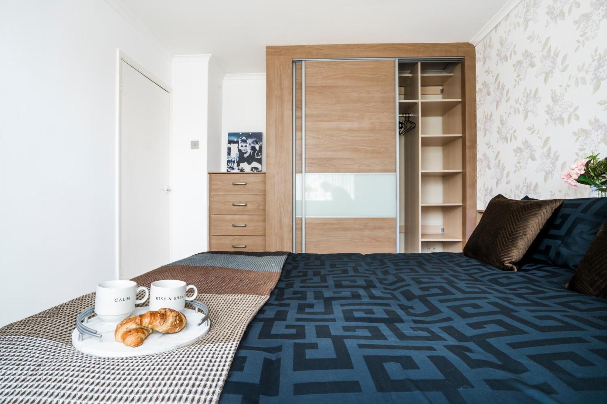 Leicester Oadby 4 Bed Home, 8 Guests, Park 5 Cars 외부 사진